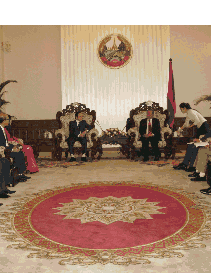 ຮອງນາຍົກລັດຖະມົນຕີລາວ ອາຊາງລາວລີ ໃຫ້ການຕ້ອນຮັບ ຄະນະຊີ້ນຳເຂດຕາເວັນຕົກສ່ຽງເໜືອ